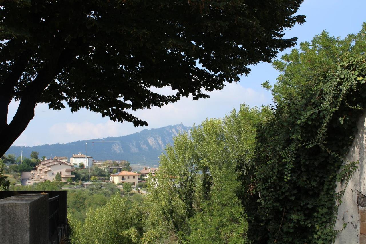 Montegiardino Albergo Diffuso Сан Марино Екстериор снимка